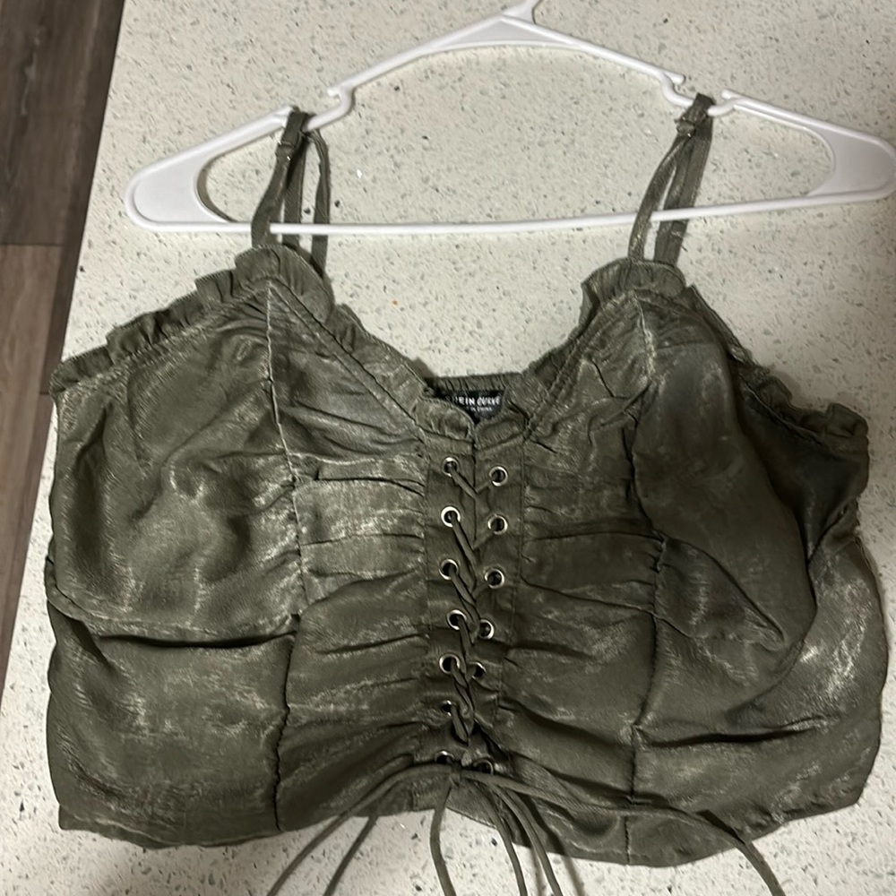 New w/o tags. Never worn